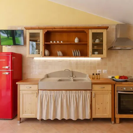 Inviting In With Swimming Pool Casa de Férias